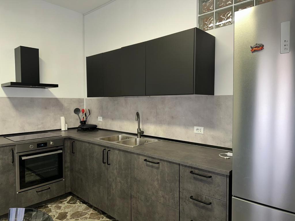 Lb&B Holiday Suite Downtown Bari Esterno foto